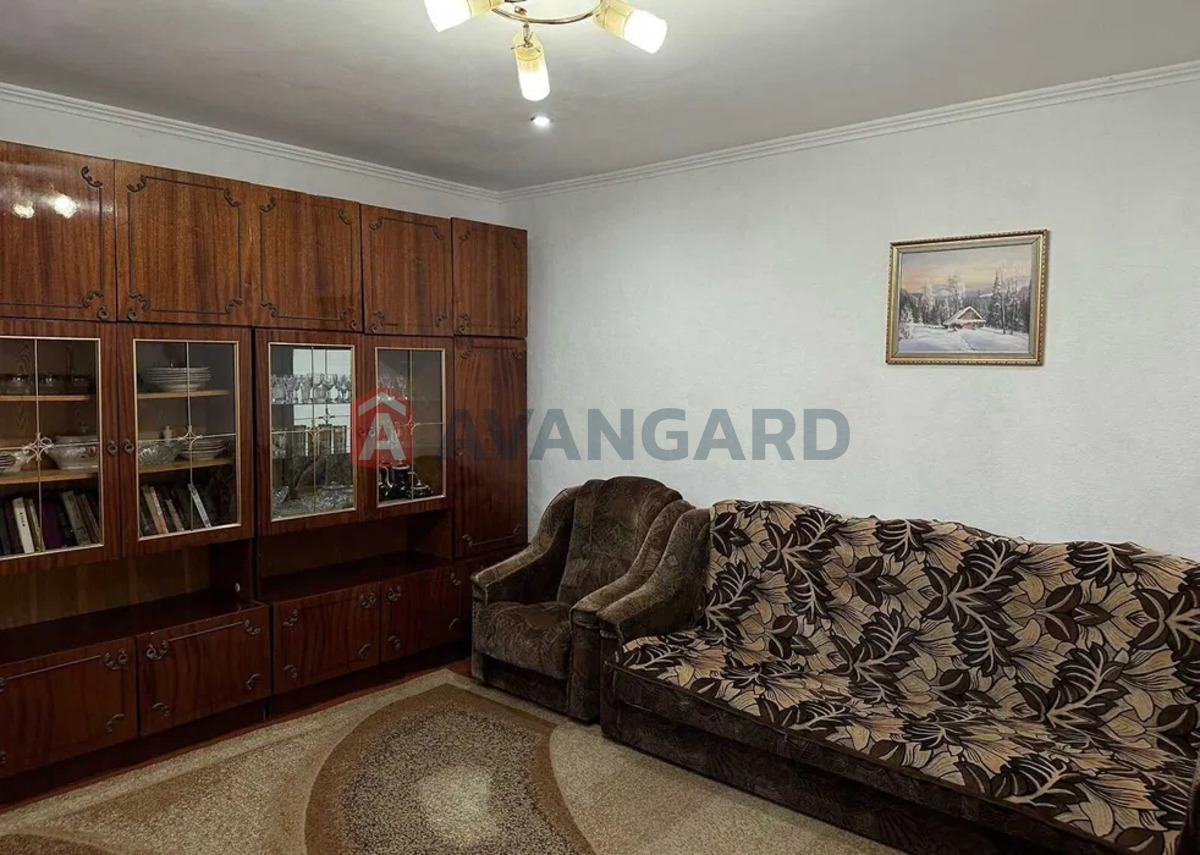 ������� �������, 50 ��.�. ���� 14