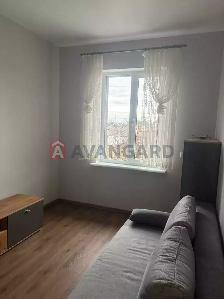 �������, 160 ��.�. ���� 19