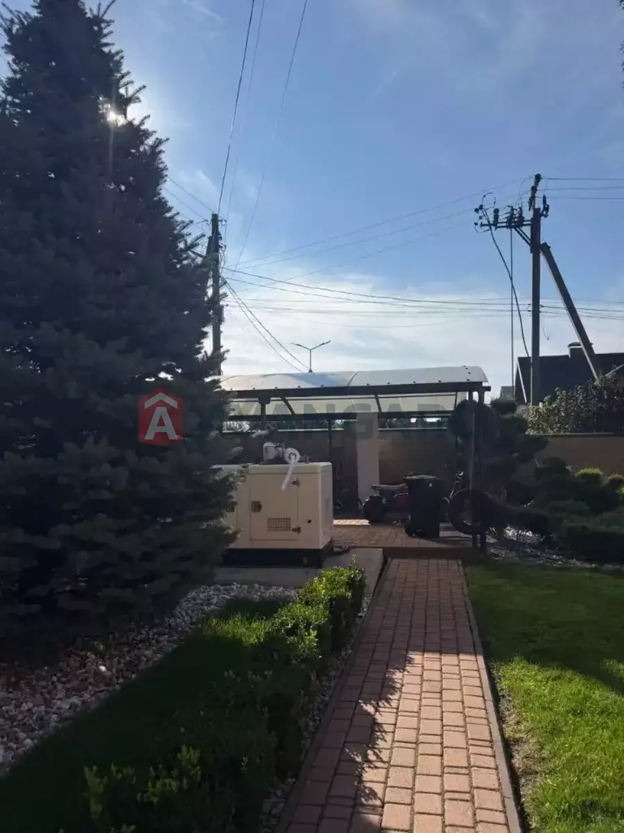 �������, 200 ��.�. ���� 7