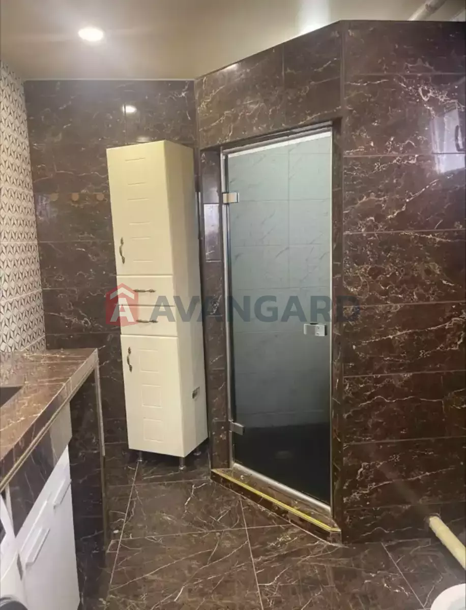 �������, 120 ��.�. ���� 8