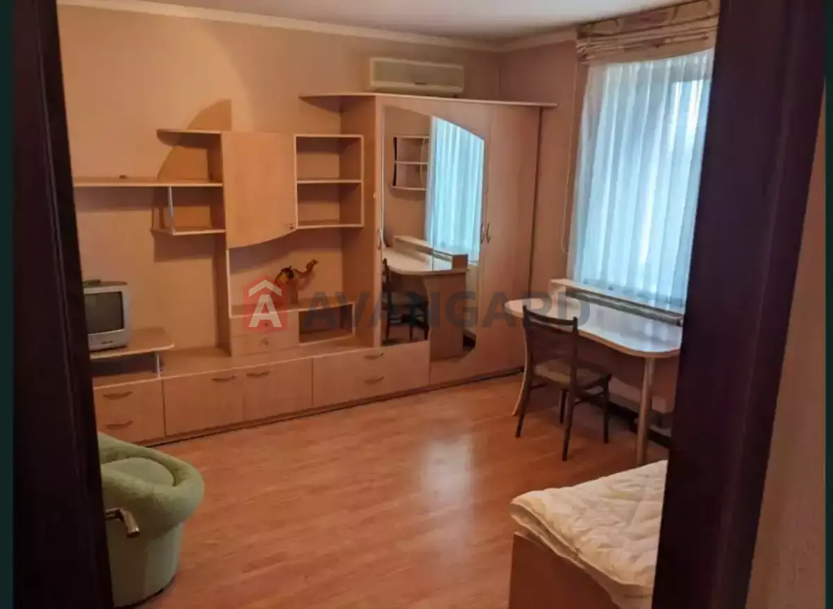 �������, 150 ��.�. ���� 24