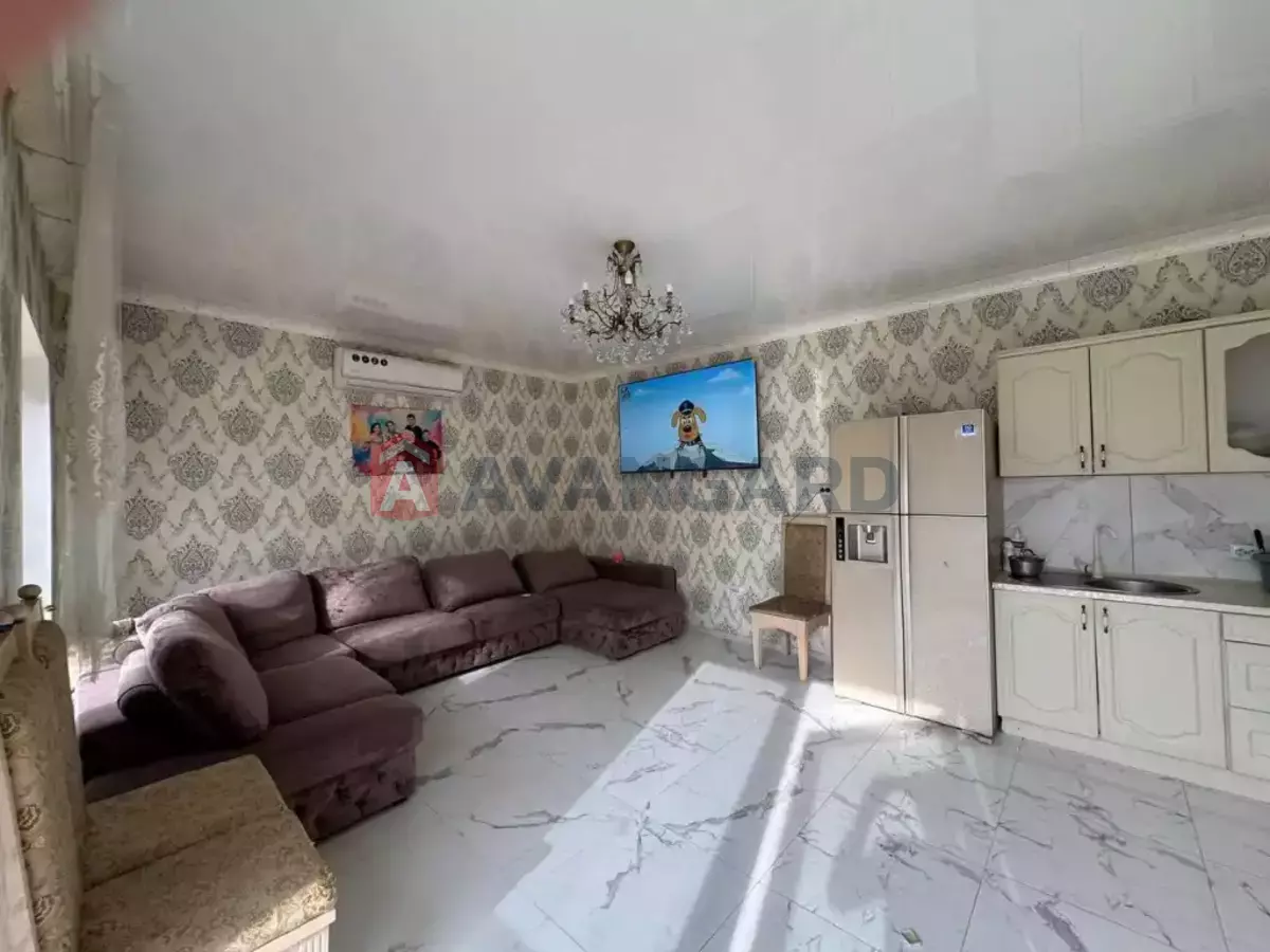 �������, 230 ��.�. ���� 16