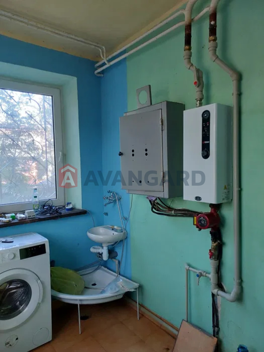 �������, 350 ��.�. ���� 22