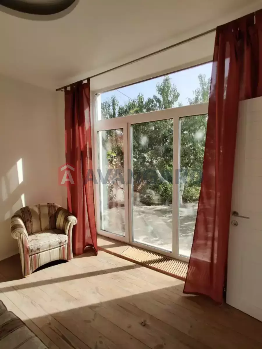 �������, 140 ��.�. ���� 21