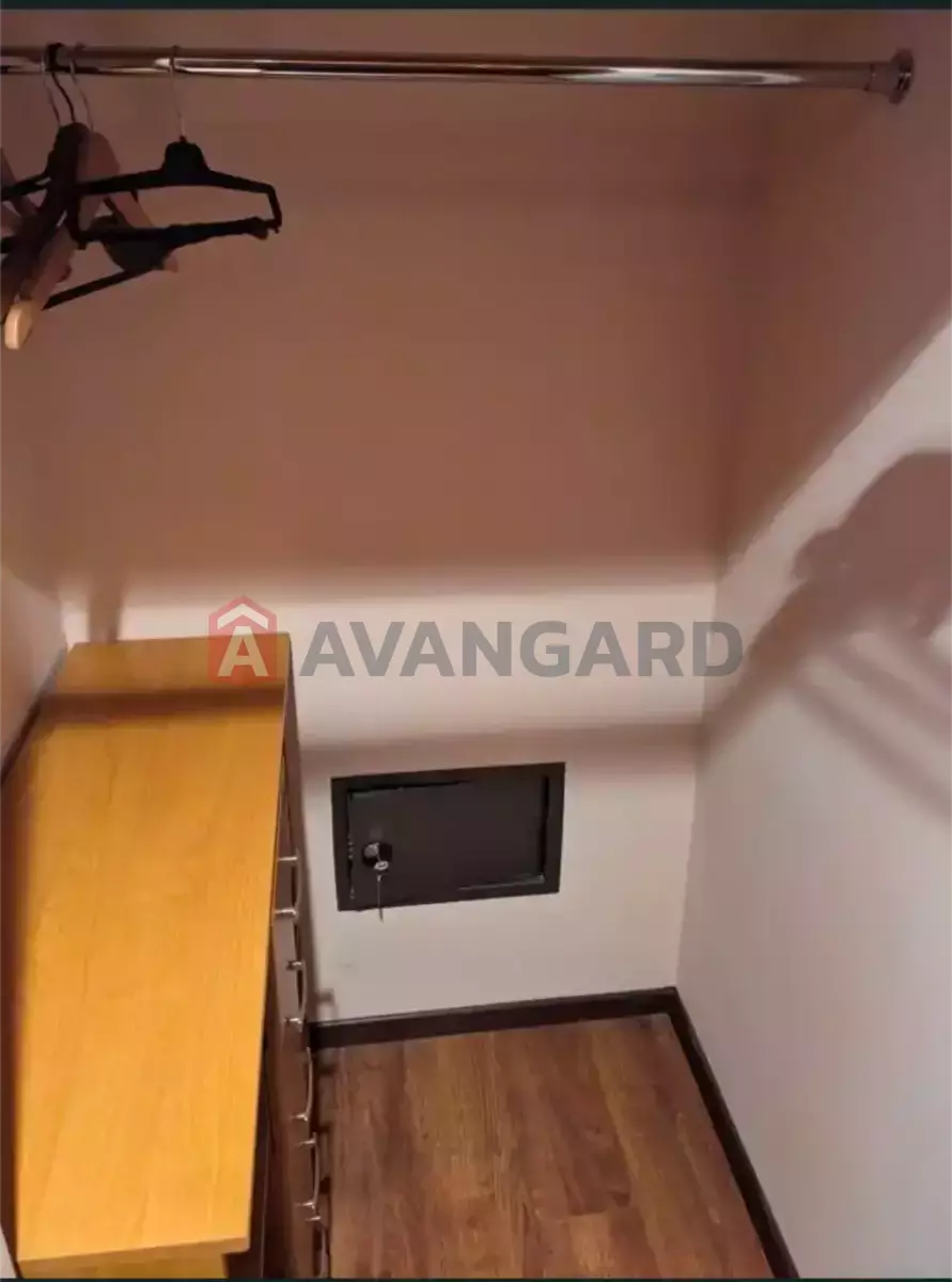 �������, 150 ��.�. ���� 6