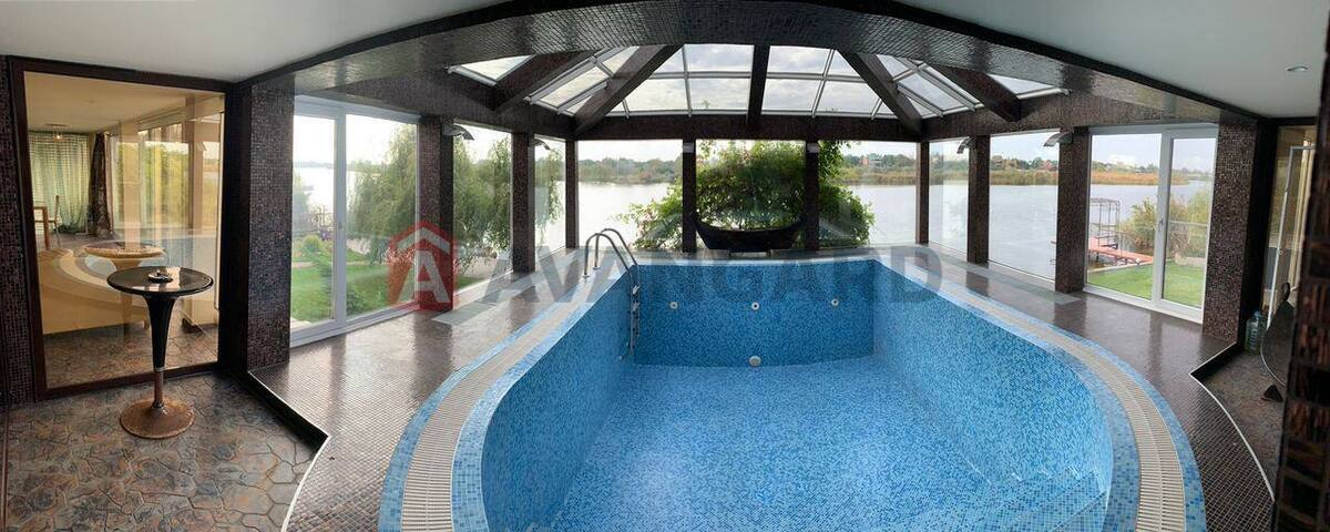 �������, 550 ��.�. ���� 6