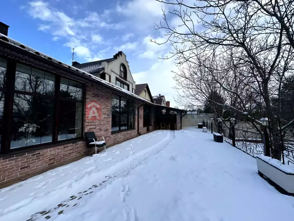 �������, 800 ��.�. ���� 29