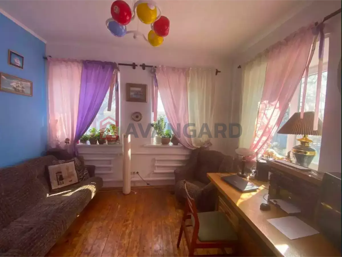 �������, 150 ��.�. ���� 9