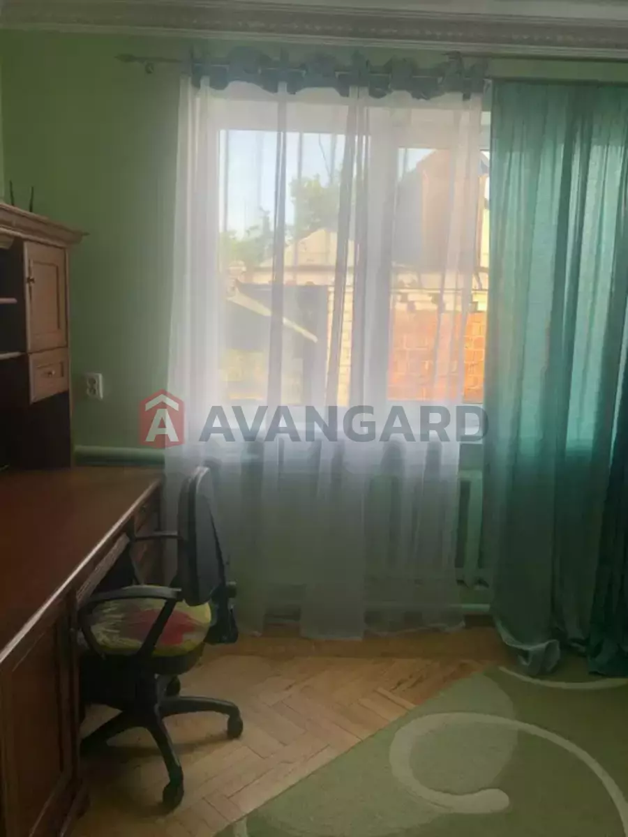 �������, 240 ��.�. ���� 6