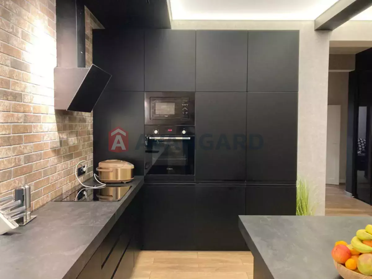 �������, 136 ��.�. ���� 17