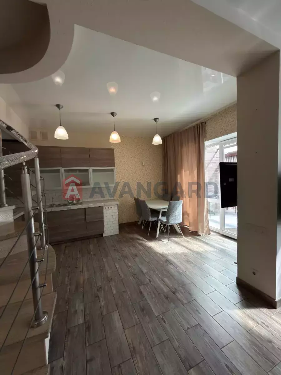 ���, 150 ��.�. ���� 17