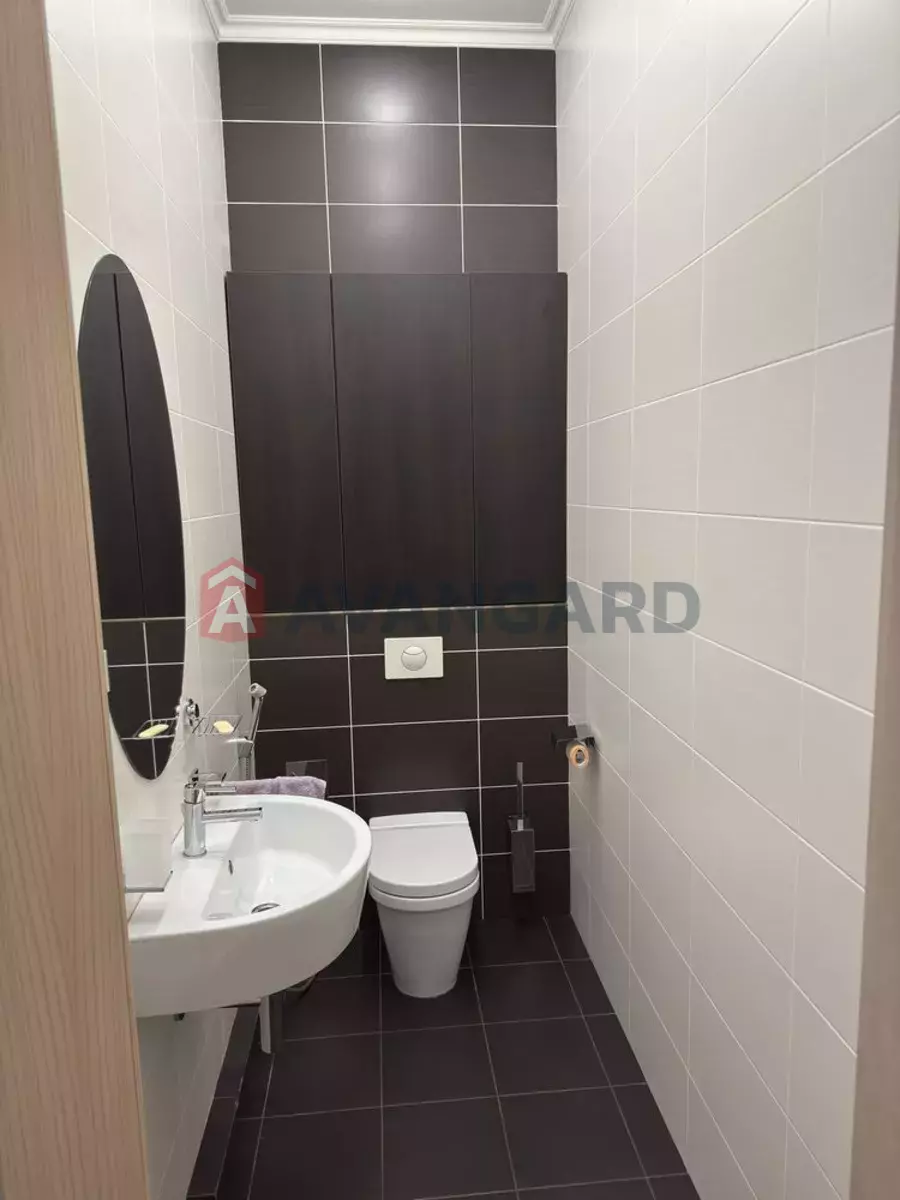 �������, 300 ��.�. ���� 20