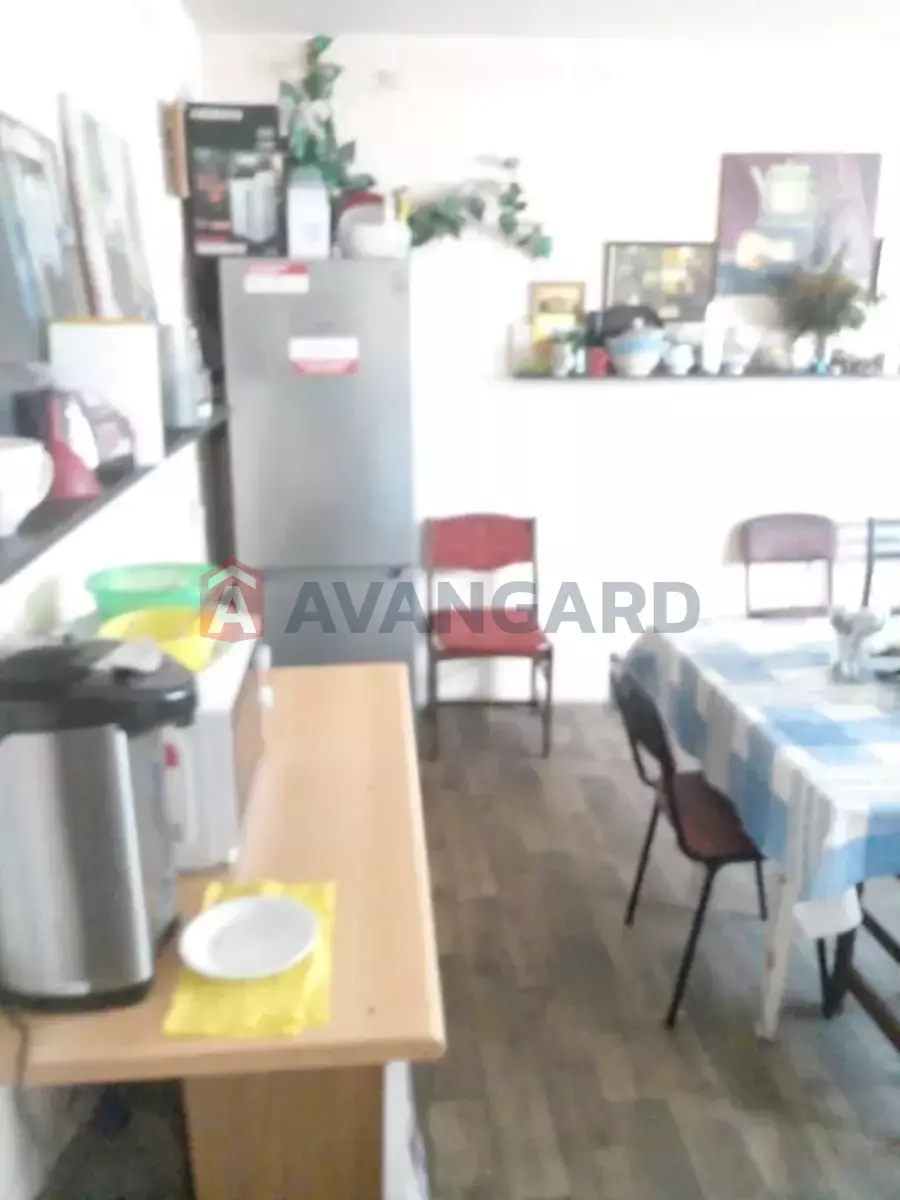 �������, 200 ��.�. ���� 9