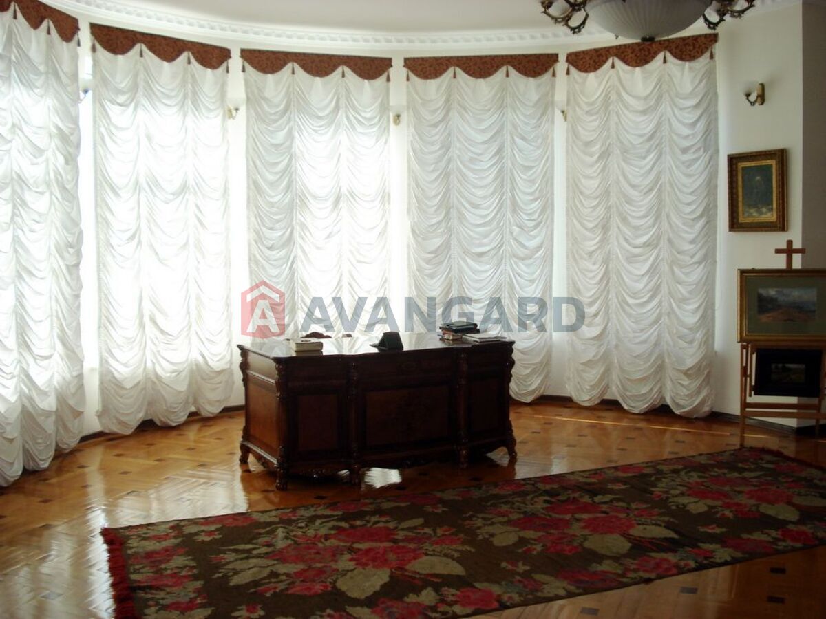 �������, 500 ��.�. ���� 24