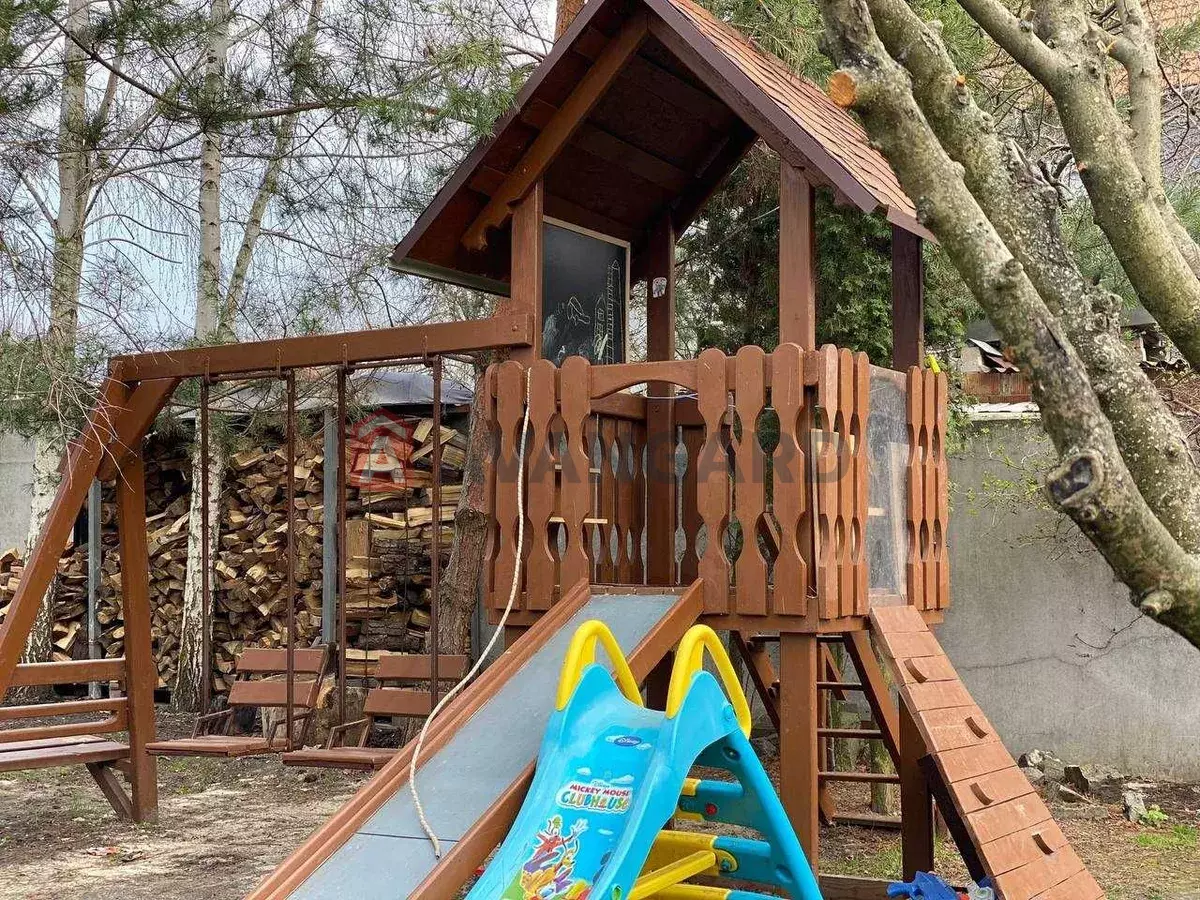 �������, 200 ��.�. ���� 4