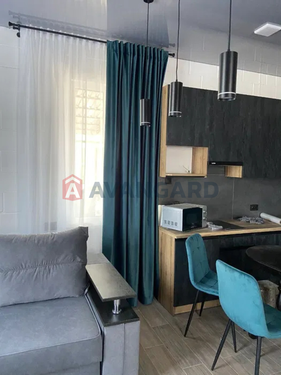 �������, 120 ��.�. ���� 7