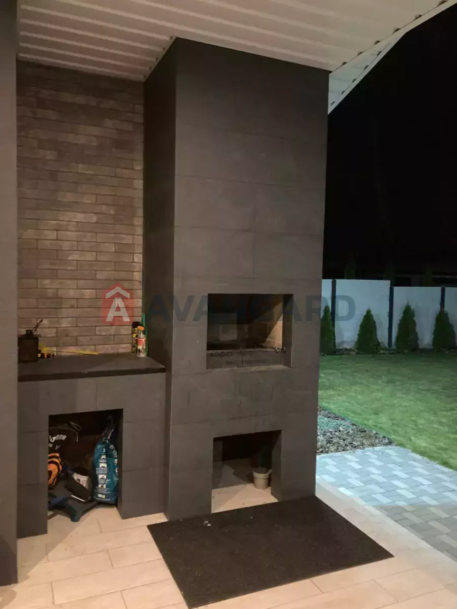 �������, 136 ��.�. ���� 12