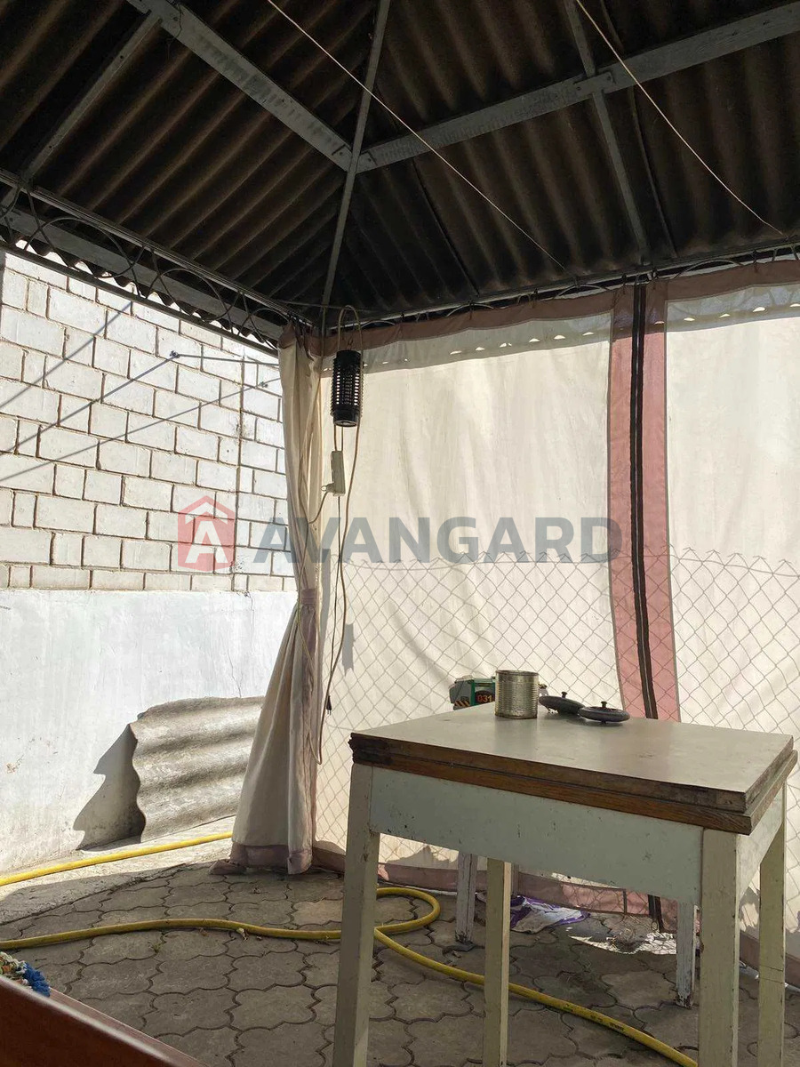 �������, 40 ��.�. ���� 13