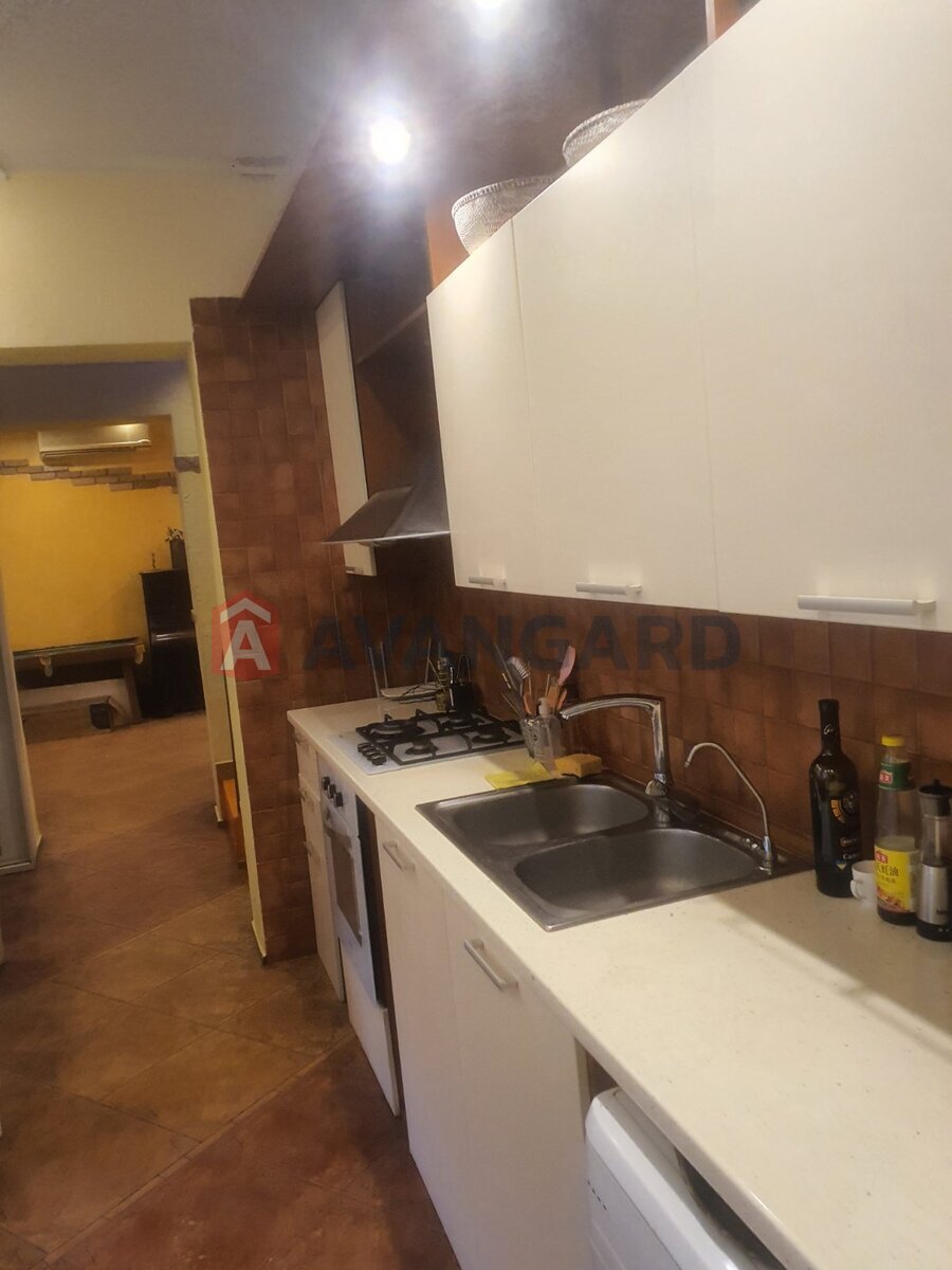 ���, 120 ��.�. ���� 13