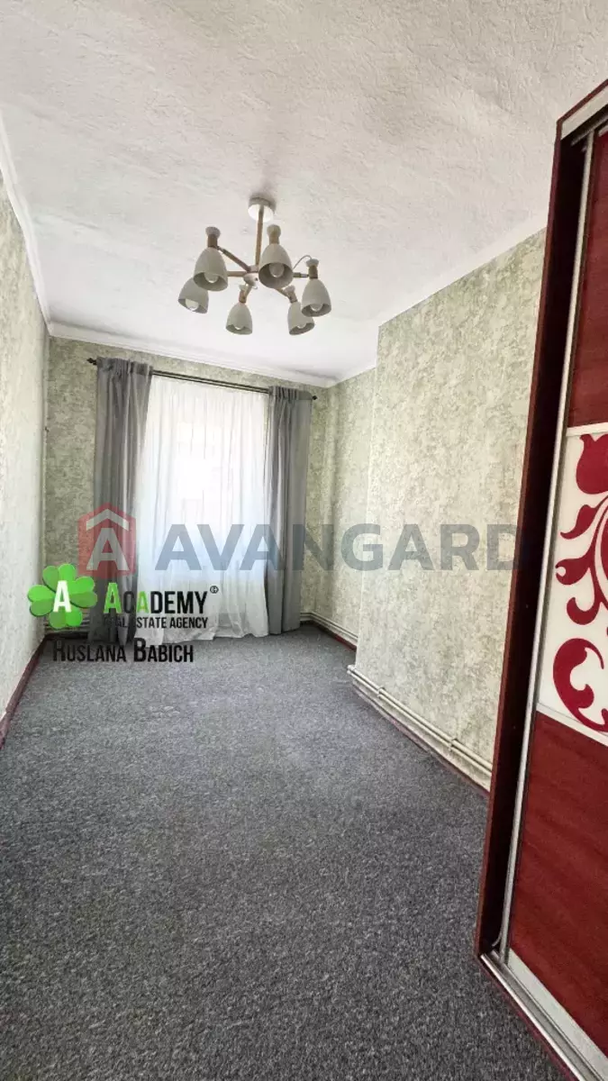 ������� �������, 49 ��.�. ���� 5