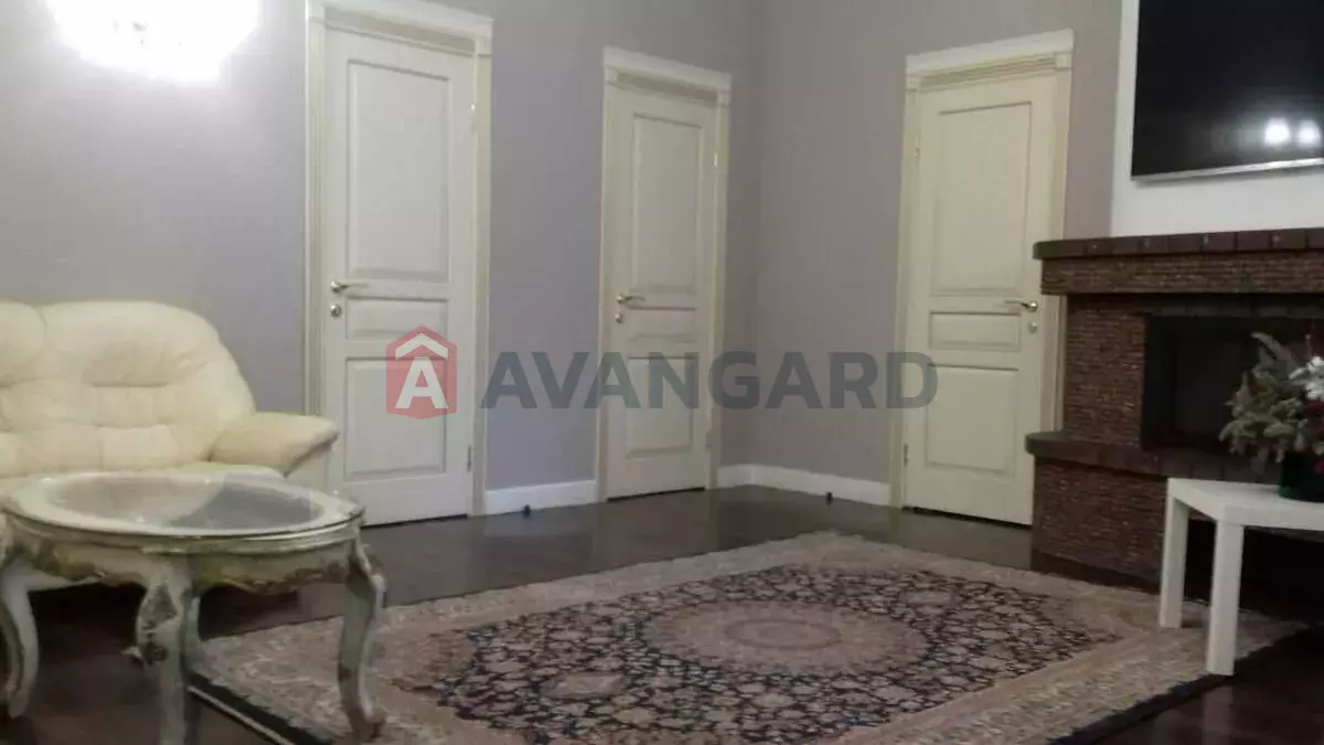 �������, 200 ��.�. ���� 6