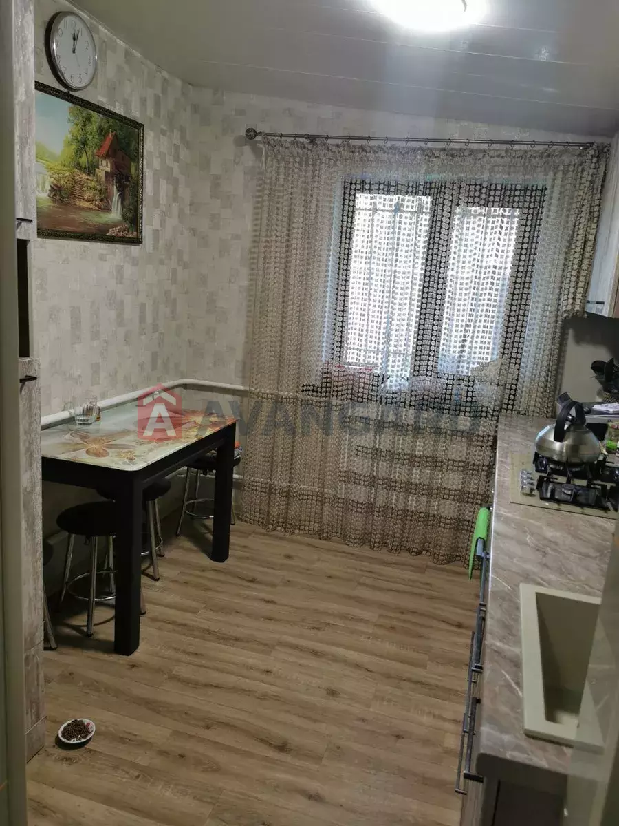 �������, 70 ��.�. ���� 4