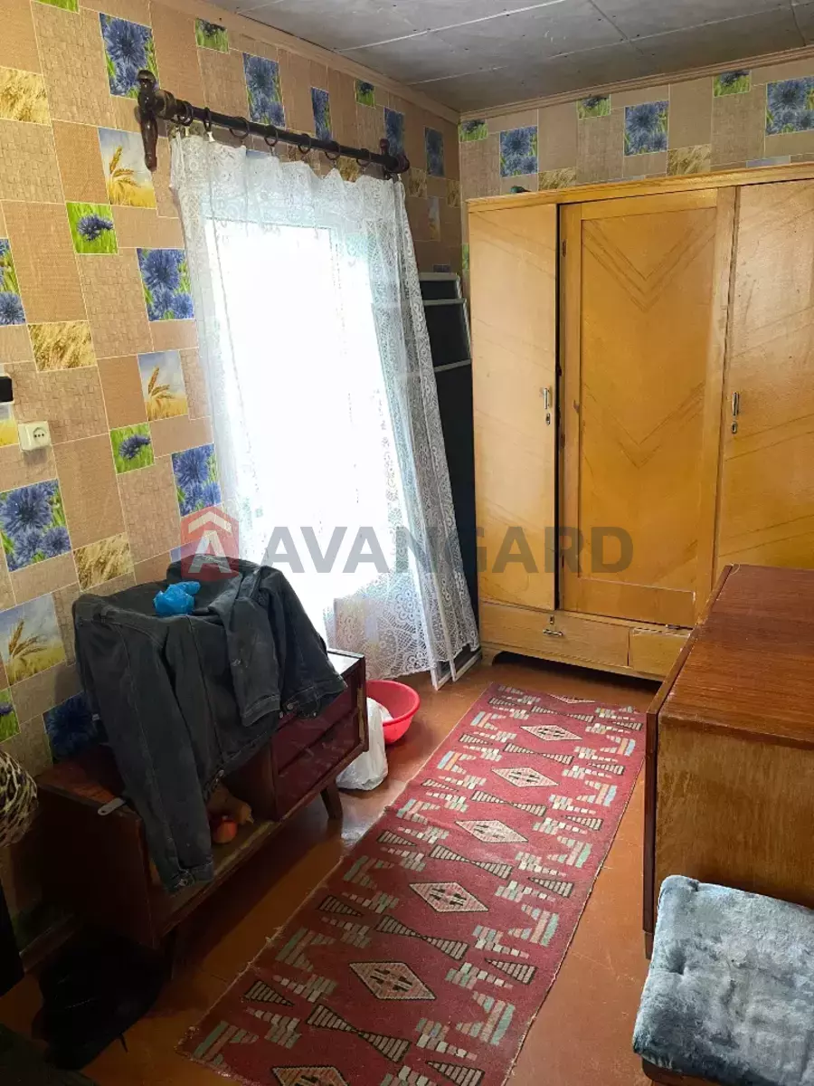 ������� �������, 40 ��.�. ���� 9