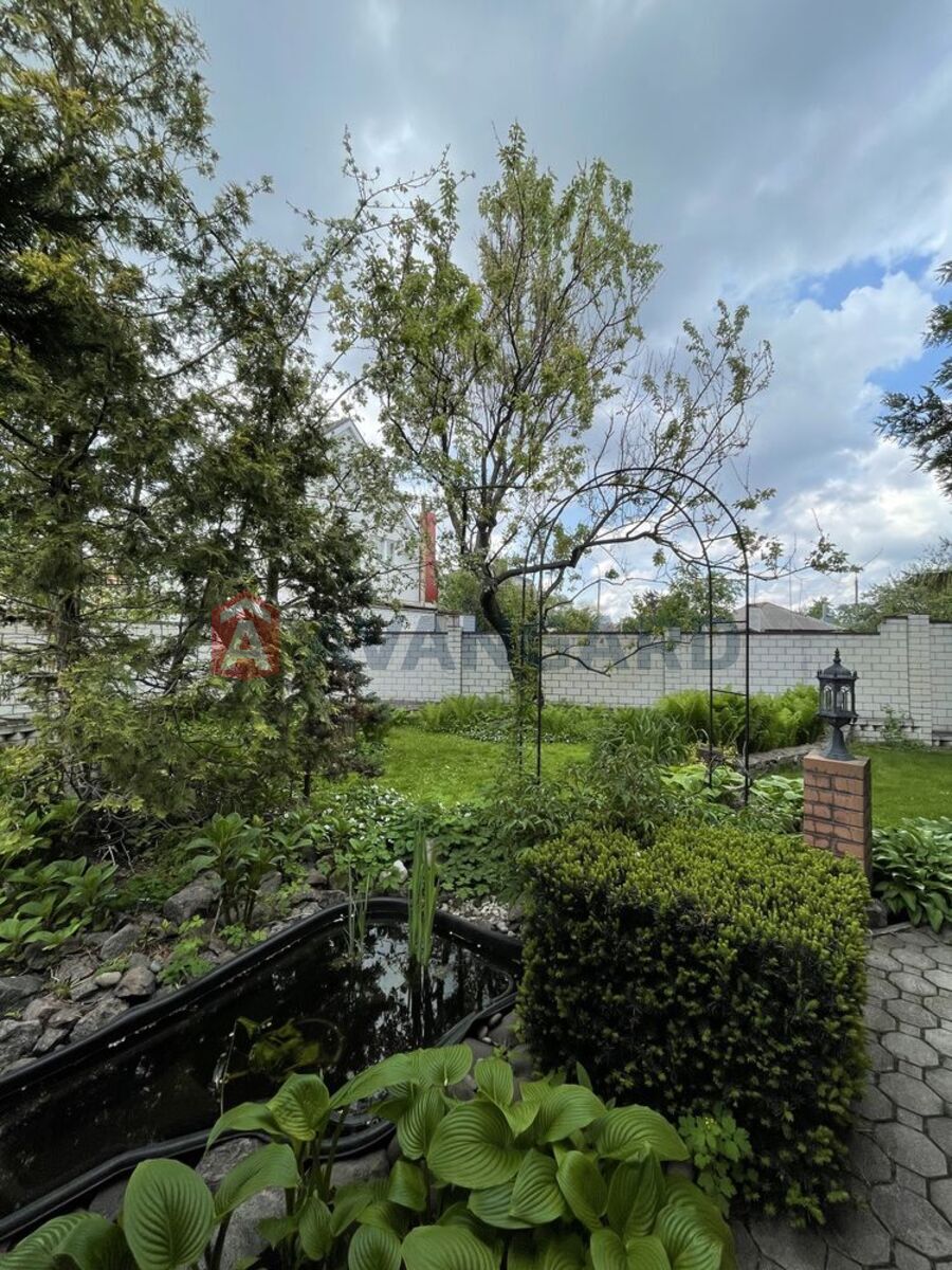 �������, 150 ��.�. ���� 16