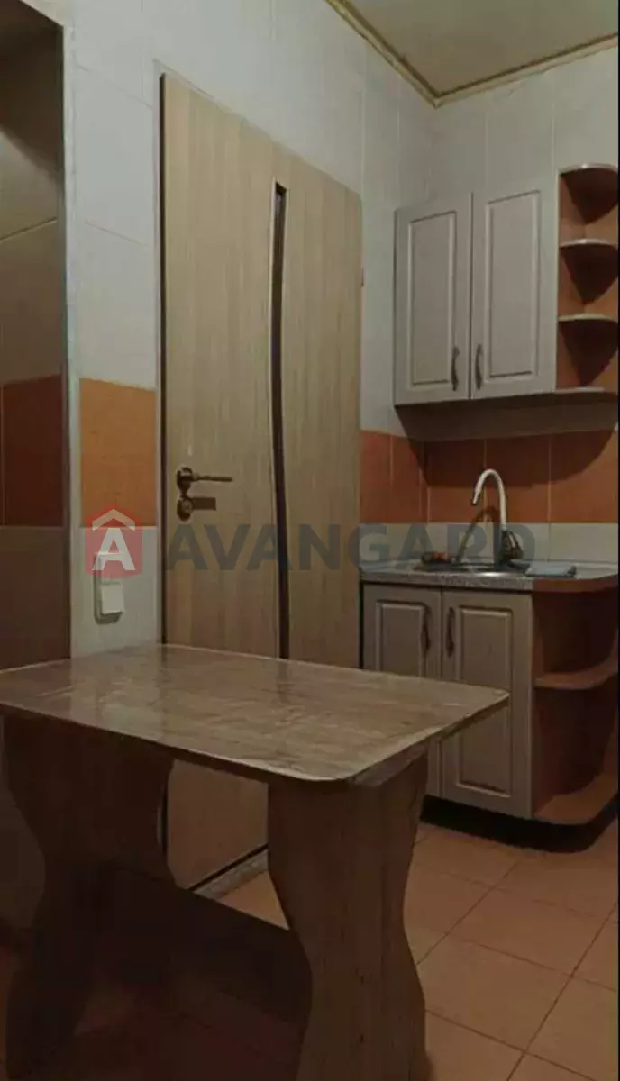 ������� �������, 50 ��.�. ���� 6