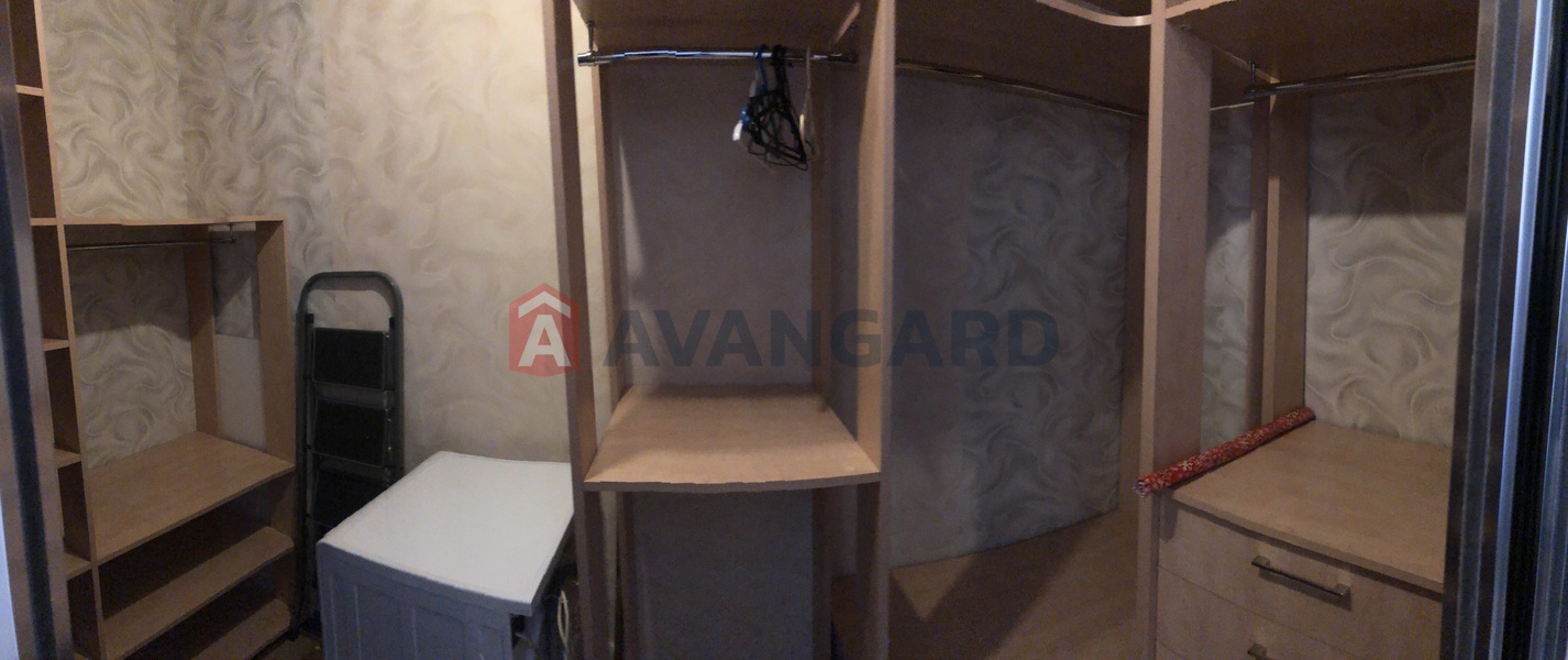 ������� �������, 100 ��.�. ���� 7