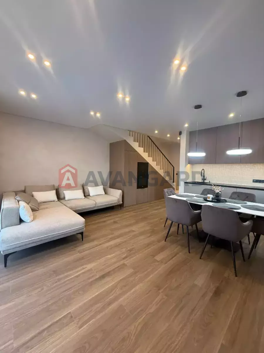 �������, 120 ��.�. ���� 1