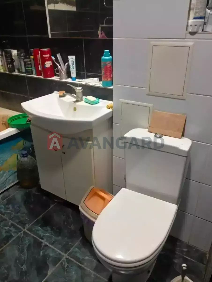 �������, 100 ��.�. ���� 5