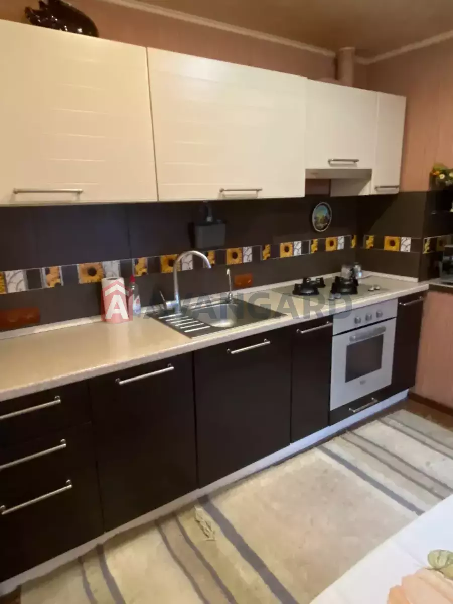 ������� �������, 123 ��.�. ���� 3