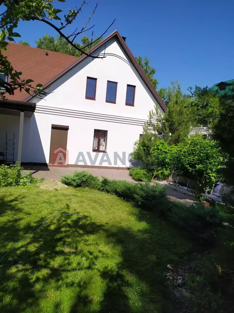 �������, 200 ��.�. ���� 9