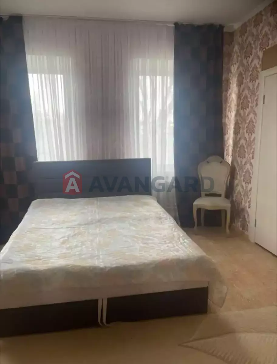 �������, 120 ��.�. ���� 14