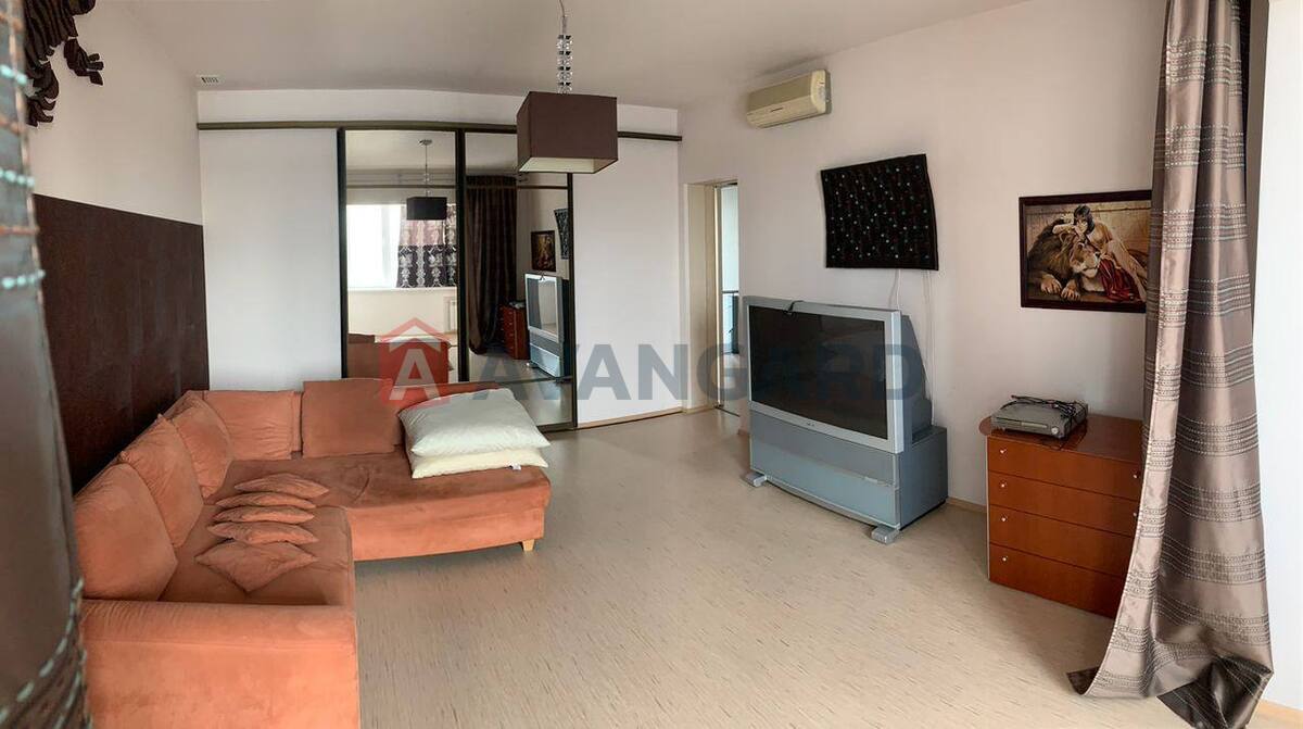 �������, 550 ��.�. ���� 13