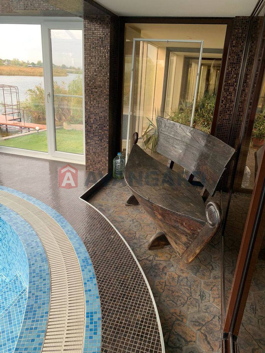 �������, 550 ��.�. ���� 5