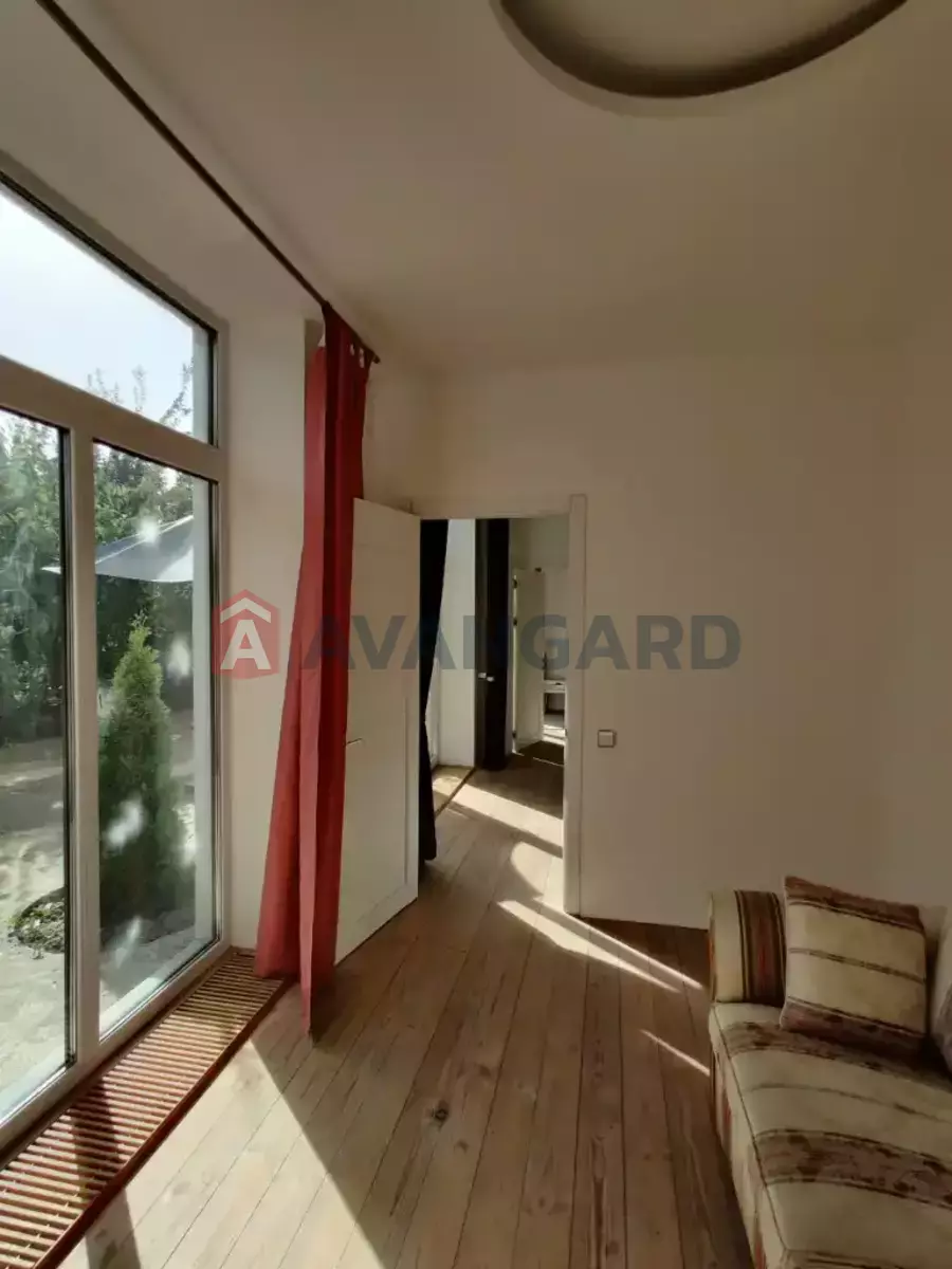 �������, 140 ��.�. ���� 24