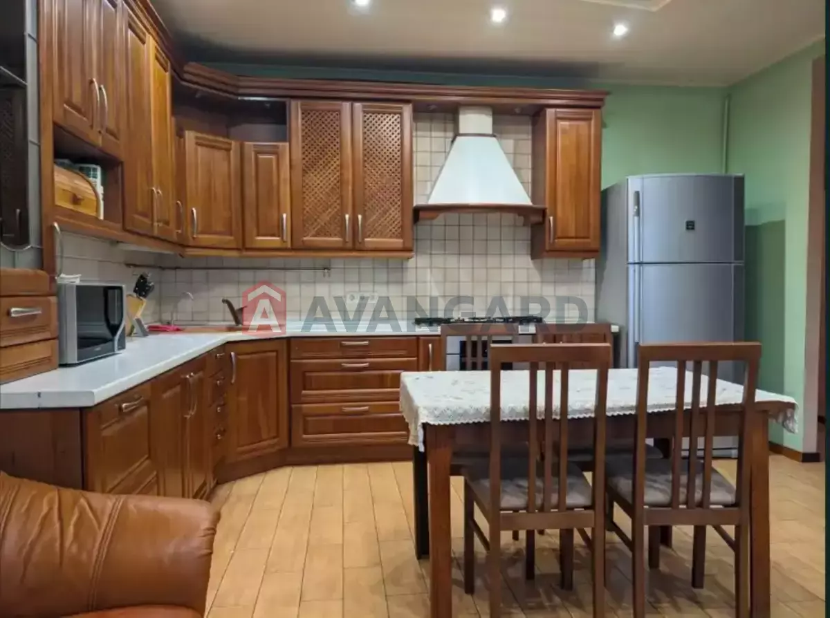 �������, 150 ��.�. ���� 25