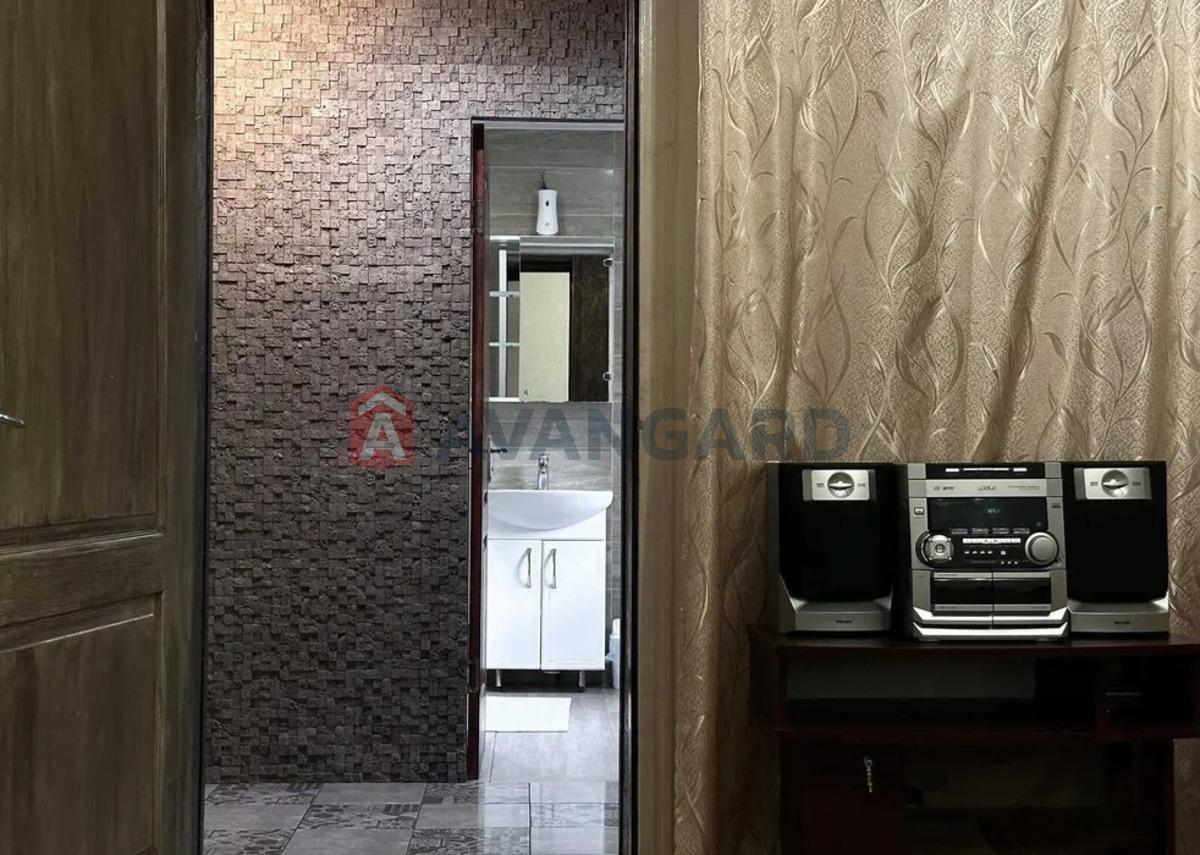 ������� �������, 50 ��.�. ���� 23