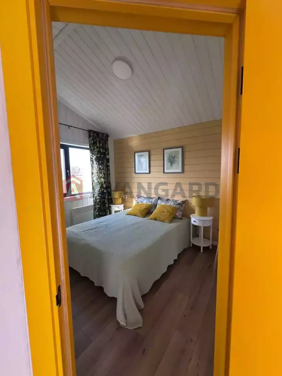 �������, 40 ��.�. ���� 15