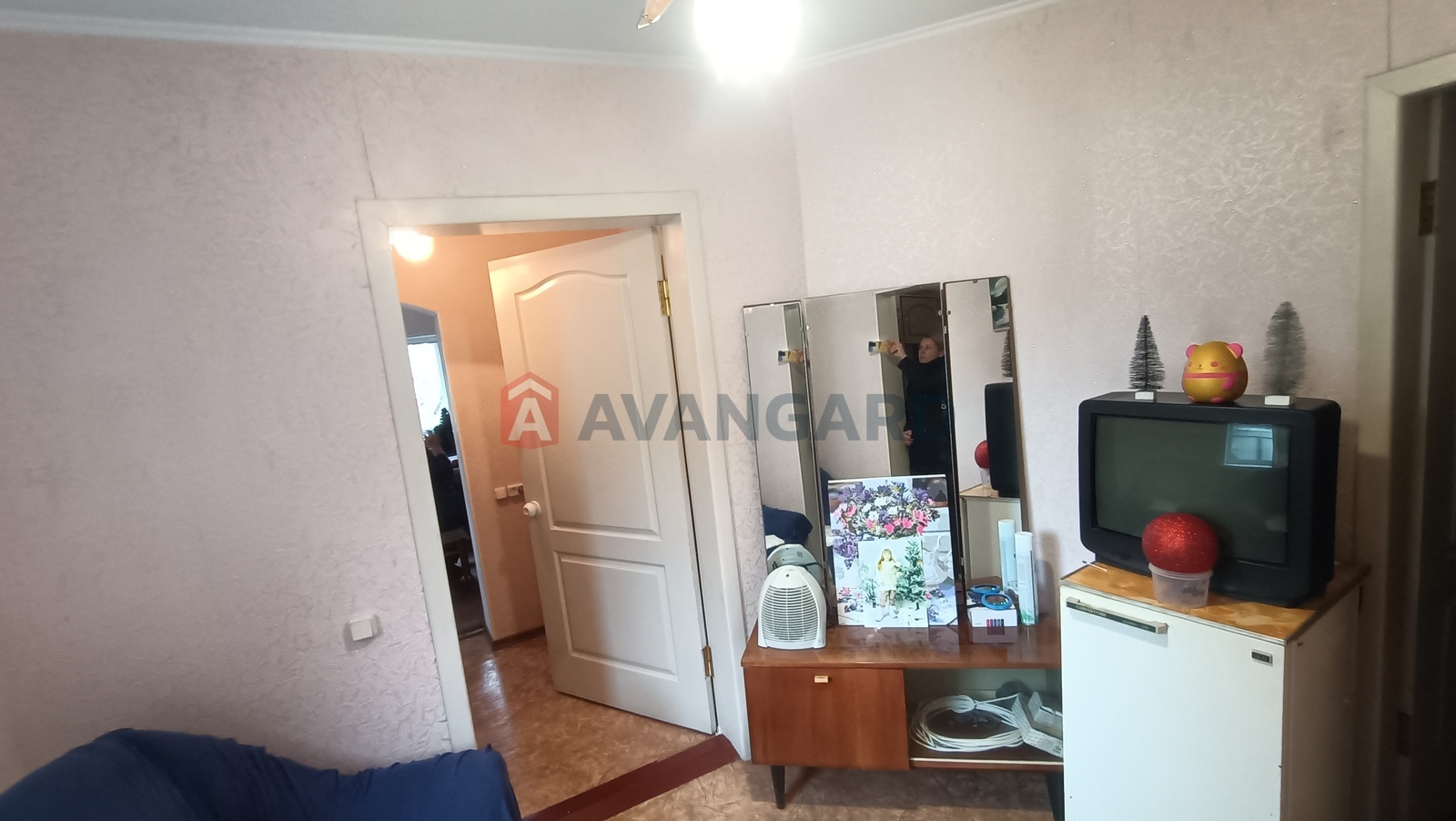 �������, 70 ��.�. ���� 9