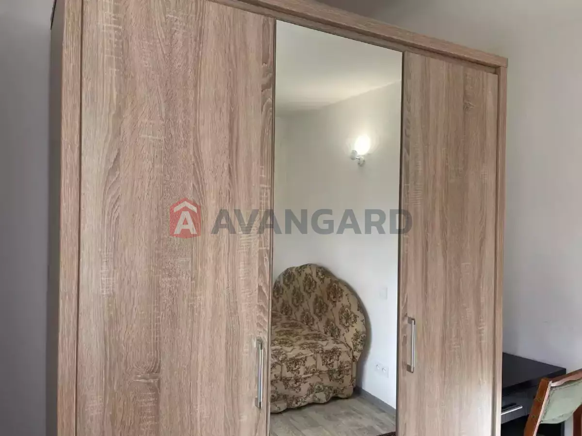 ����, 75 ��.�. ���� 11