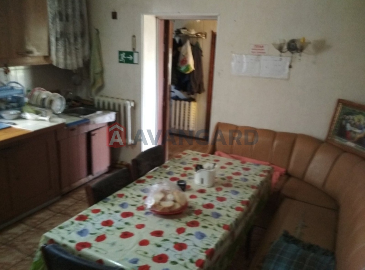 ������� �������, 80 ��.�. ���� 3