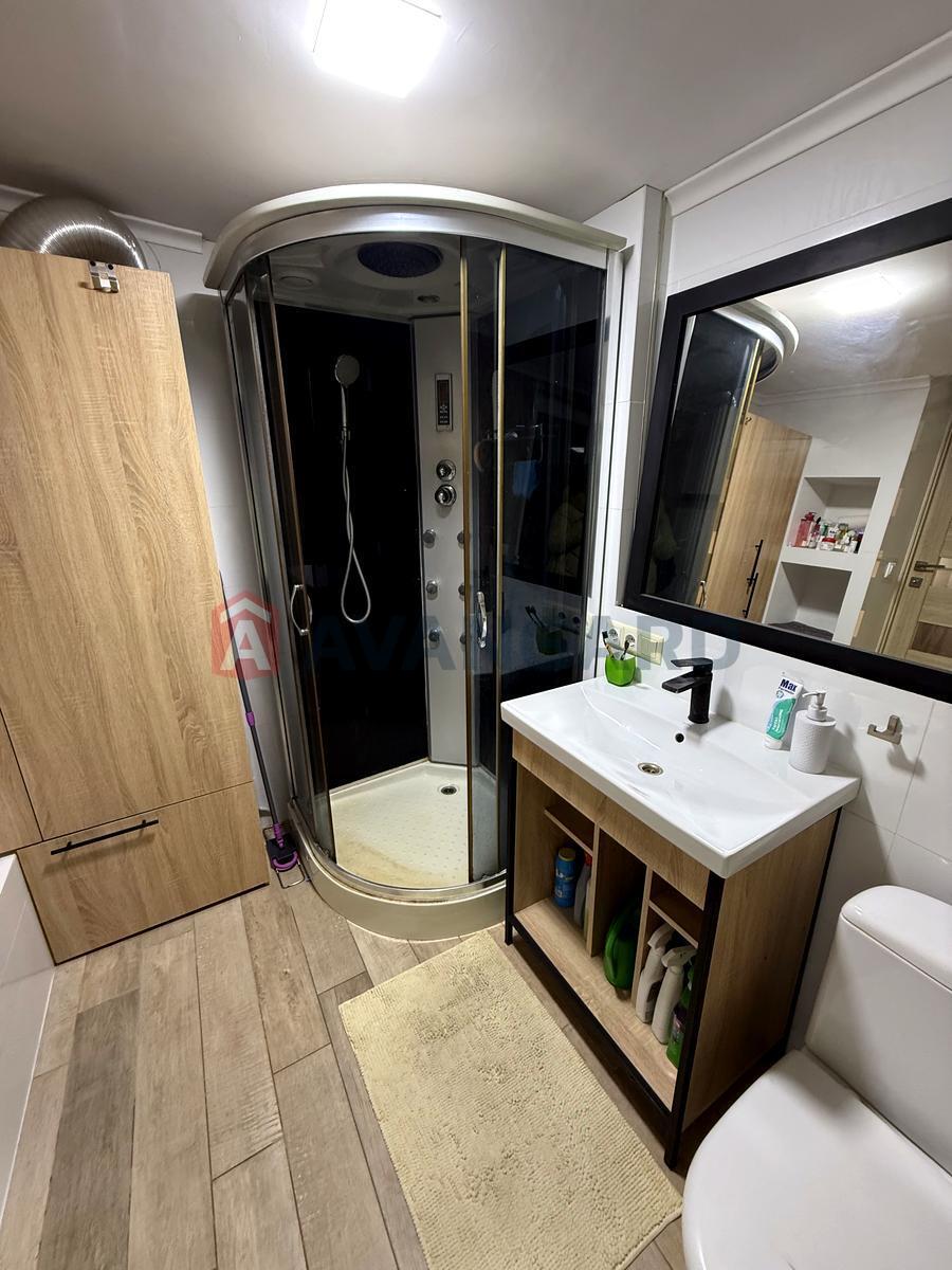 ������� �������, 55 ��.�. ���� 12