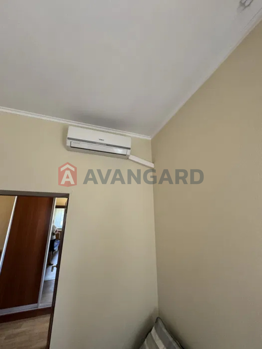 �������, 90 ��.�. ���� 12