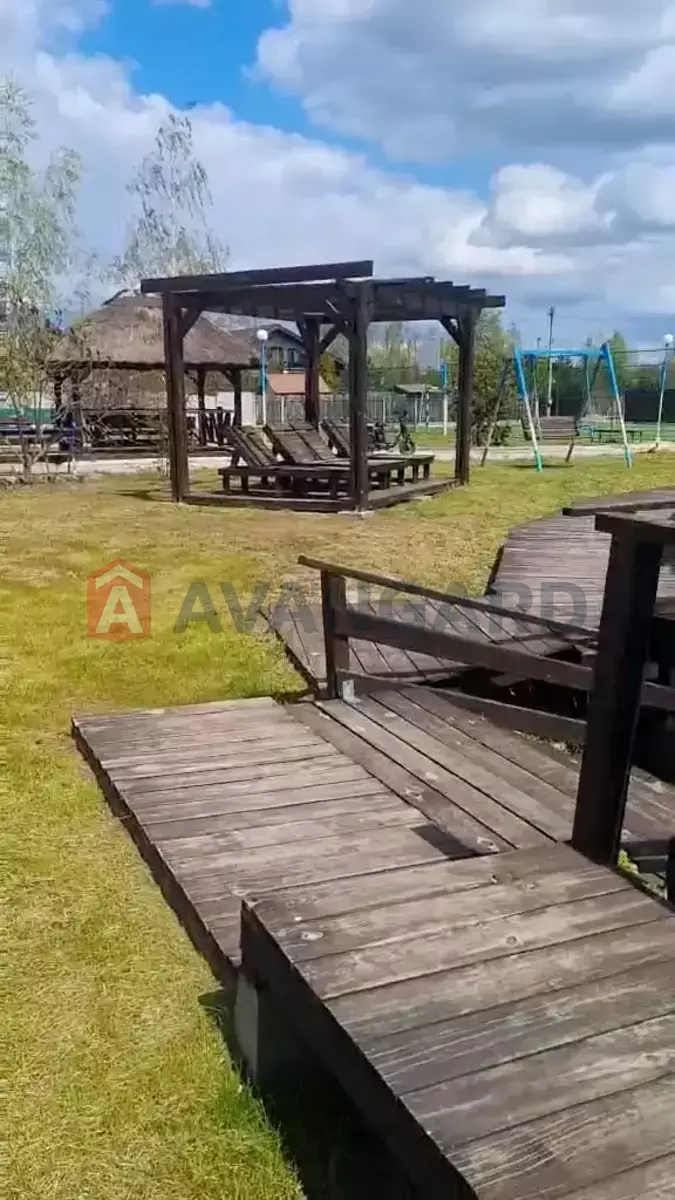 ���, 100 ��.�. ���� 10