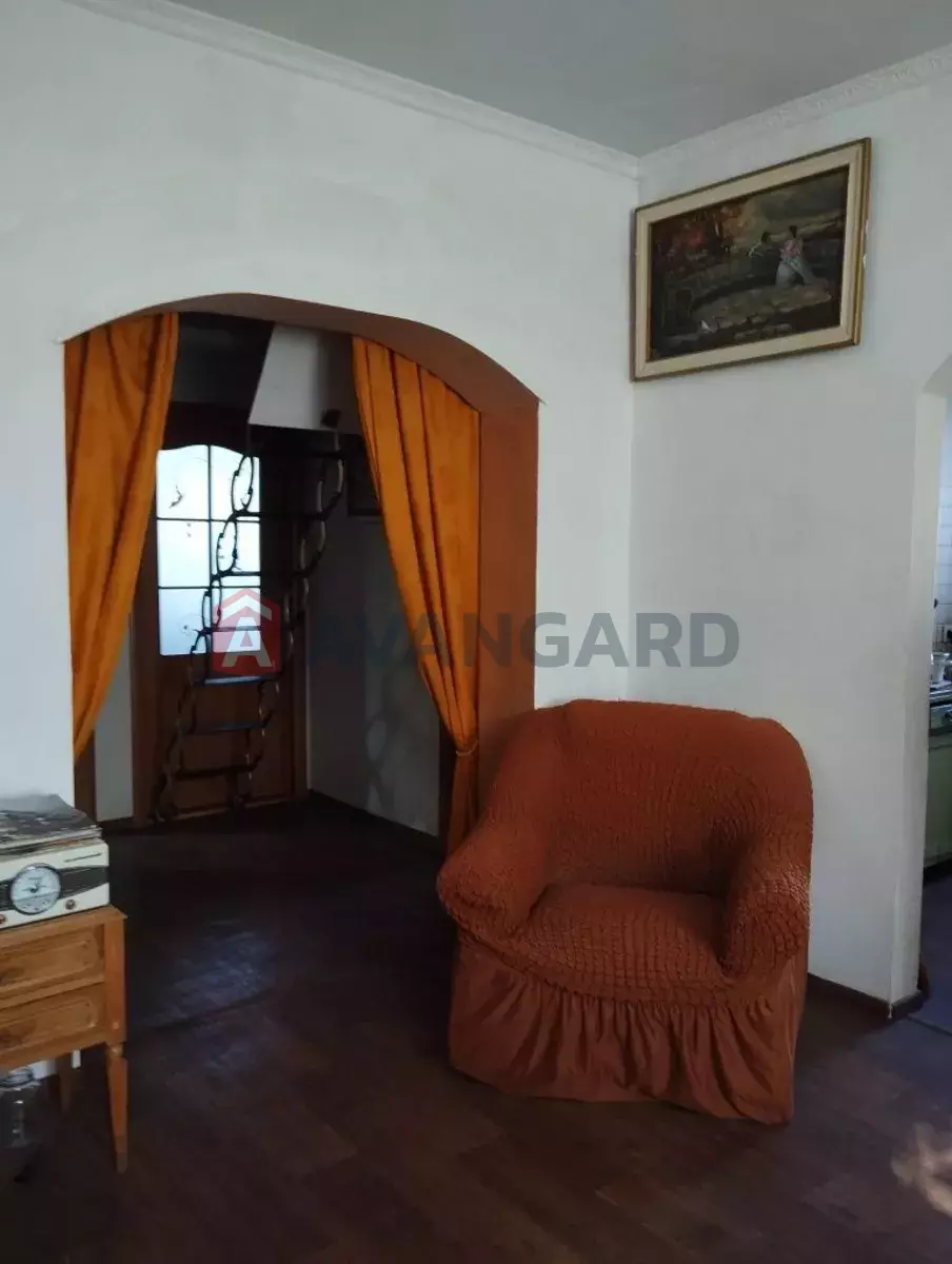 �������, 80 ��.�. ���� 21