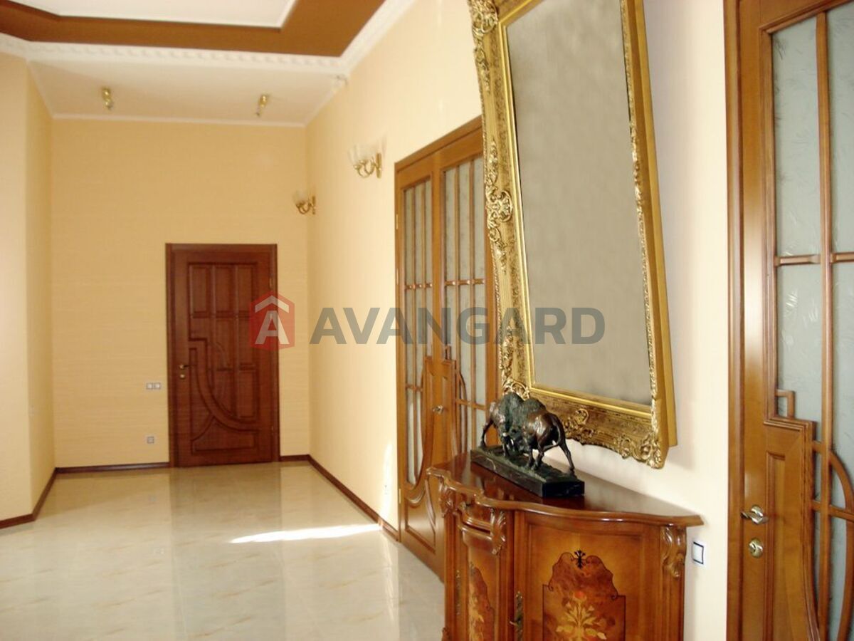 �������, 500 ��.�. ���� 17