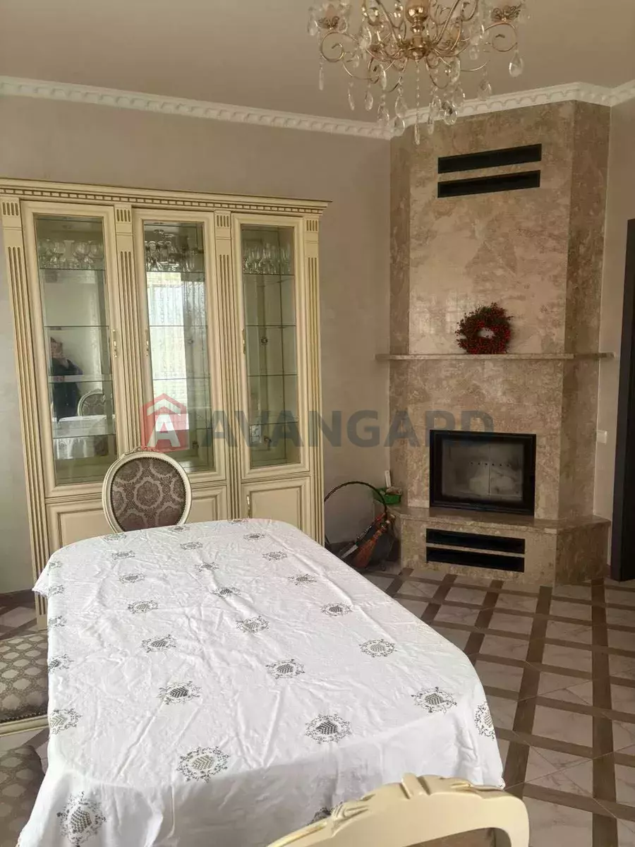 �������, 160 ��.�. ���� 17